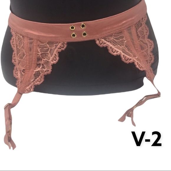 Victoria's Secret Other - Victoria’s Secret Garter Belt NWT